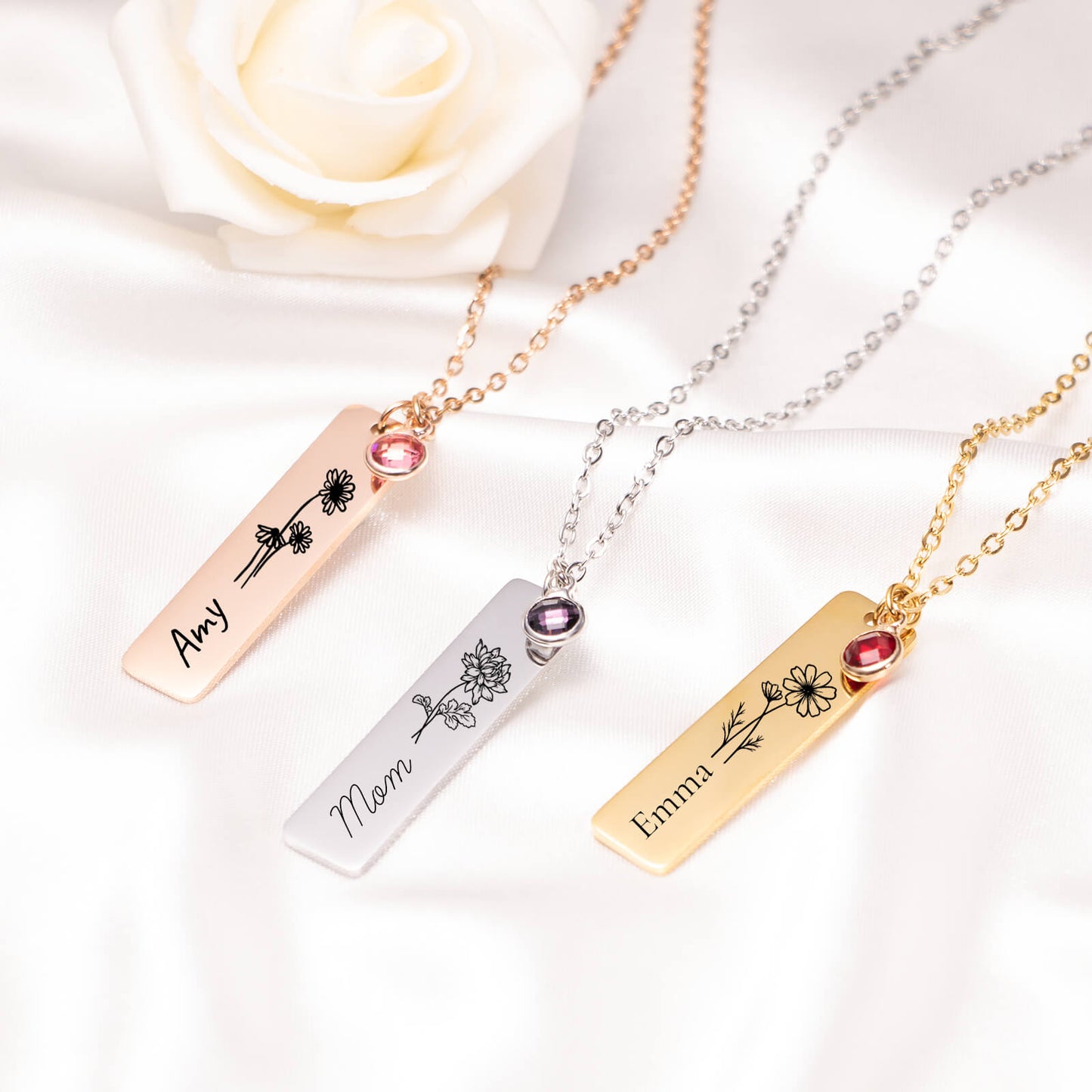 Birthflower Bar Name Necklace