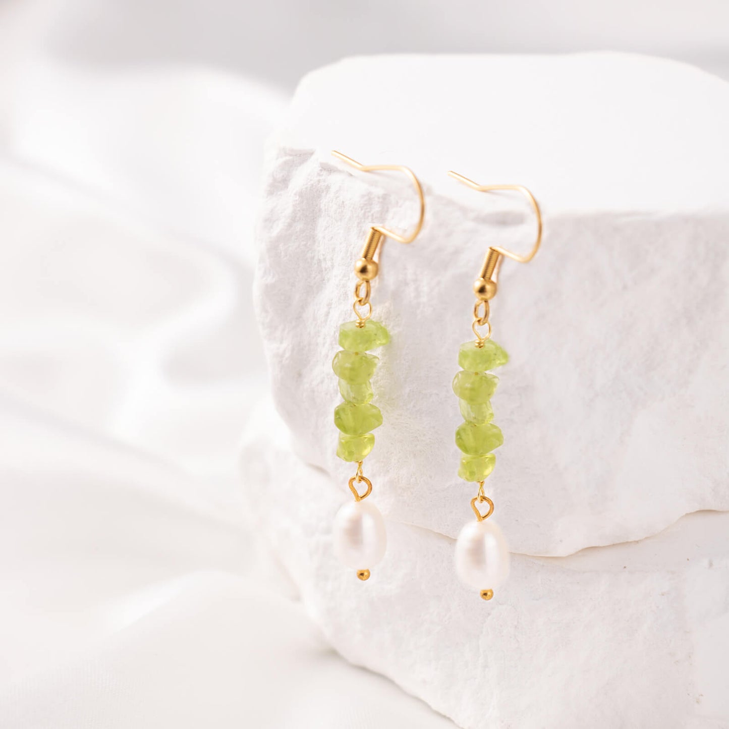 Peridot Crystal Pearl Earrings