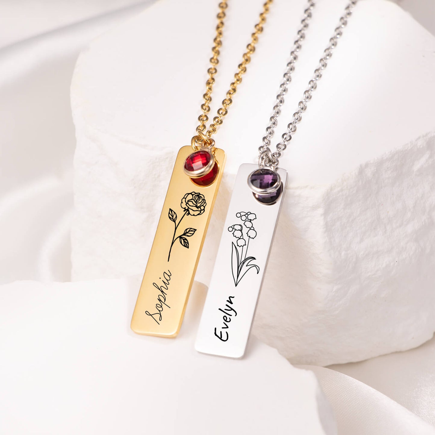 Birthflower Bar Name Necklace