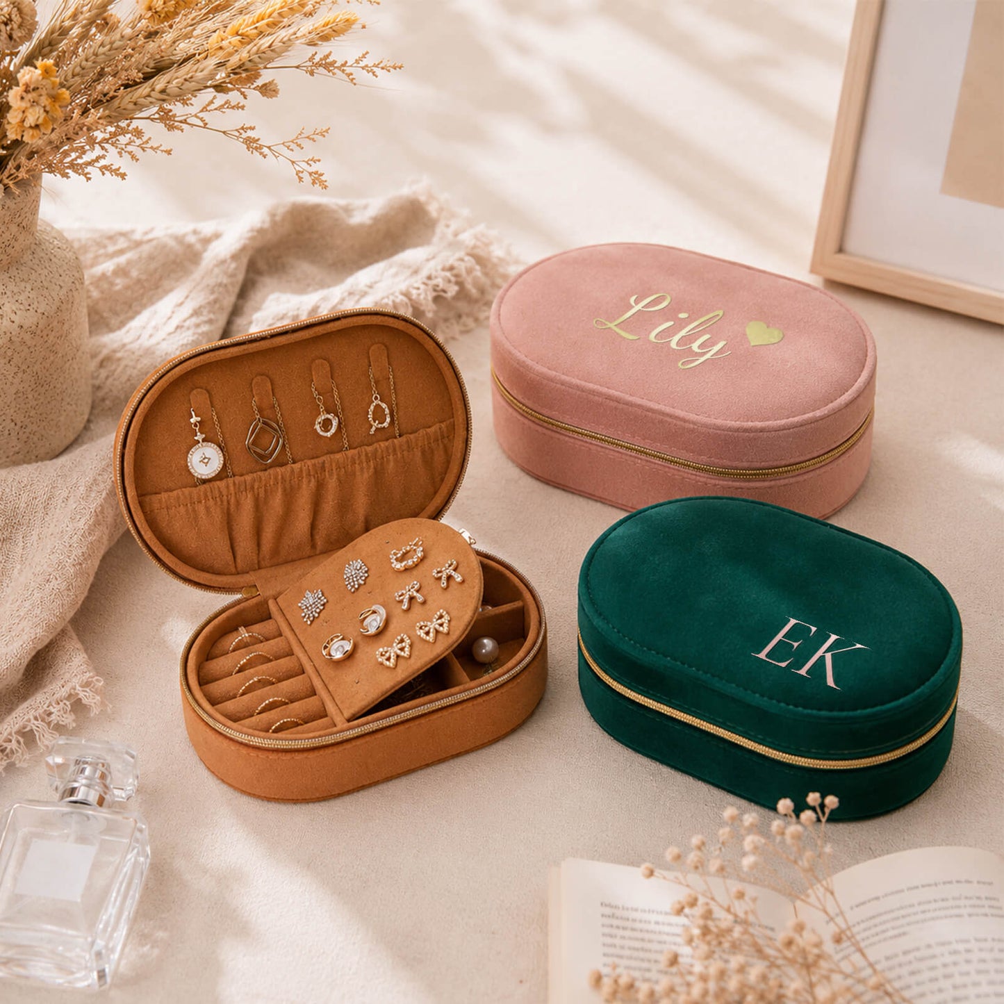 Oval Jewelry Case